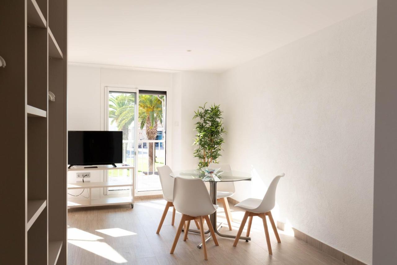 Loft Amb Vistes Al Mar By Apartaments La Catifa Palamós Dış mekan fotoğraf